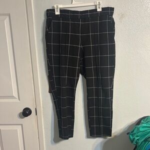 Women’s XL Black Checkered Pants